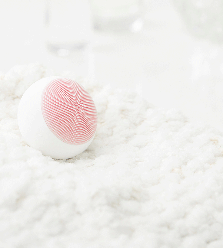 Cleansing instrument Pore beauty